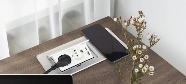 Минимум проводов — максимум удобства: удлинитель NOVA 5