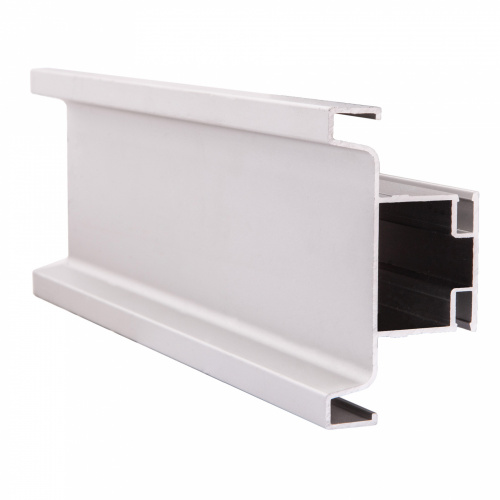 Профиль алюм. GOLA вертикальный средний 4,7 м серебро 3 AKS_1