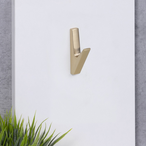 Крючок меб. однорожковый мет. FIX брашированное золото AKS_7