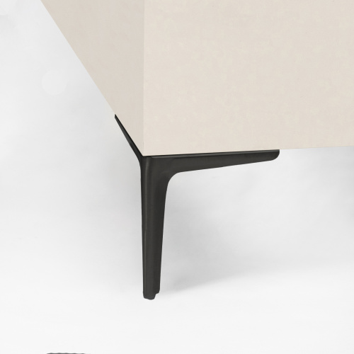 Опора меб. мет. WINDSOR h180 угловая черный AKS_4