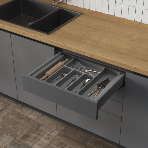 Лоток для столовых приборов 700 PIXEL 635*485, графит AKS тип 2_4