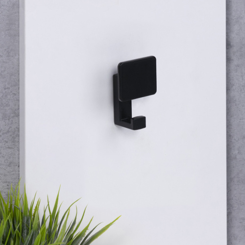 Крючок меб. двухрожковый мет. QUADRA черный матовый AKS_7