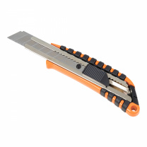 Нож 18мм выдвижное лезвие корпус двухкомпонентный направляющая металл SPARTA фотография