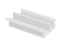Профиль пластик белый направляющая для 2-х стекол низкий (L-2500)