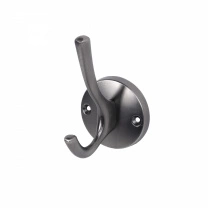 Крючок меб. двухрожковый мет. HORN шлифованный никель AKS Крючок меб. двухрожковый мет. HORN шлифованный никель AKS