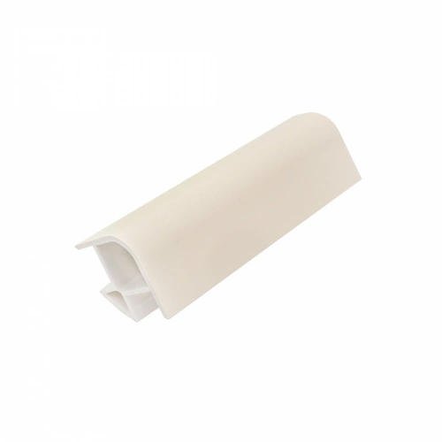 Угол универсальный 90 к цоколю мебельному ПВХ h=100 крем ваниль РФ_1