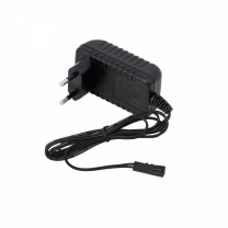 Блок питания Wall 2.4W/12V розеточный с миниконнектором, AKS фотография
