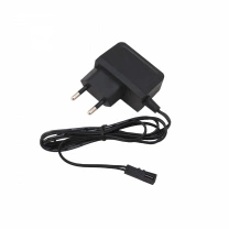 Блок питания Wall 6W/12V розеточный с миниконнектором, AKS фотография